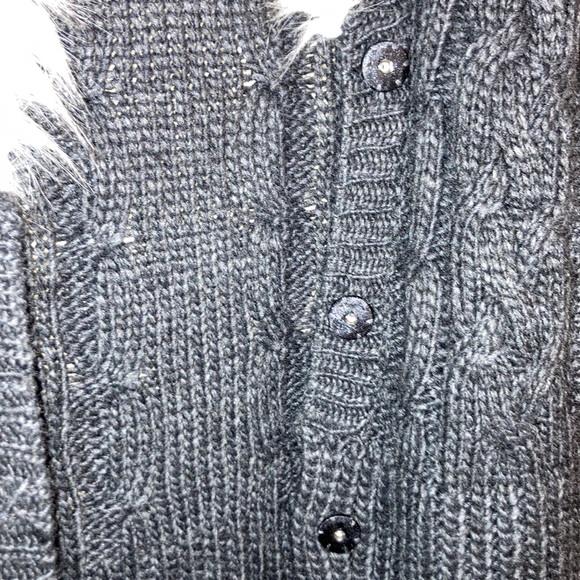 Cable Knit Vest Cabincore Wool Blend Faux Fur Trim Charcoal - Picture 13 of 16